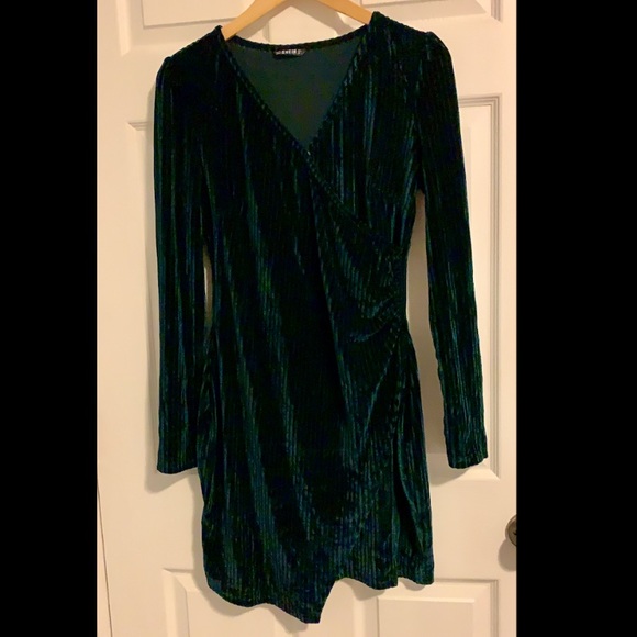 Green bodycon dress - Picture 2 of 2